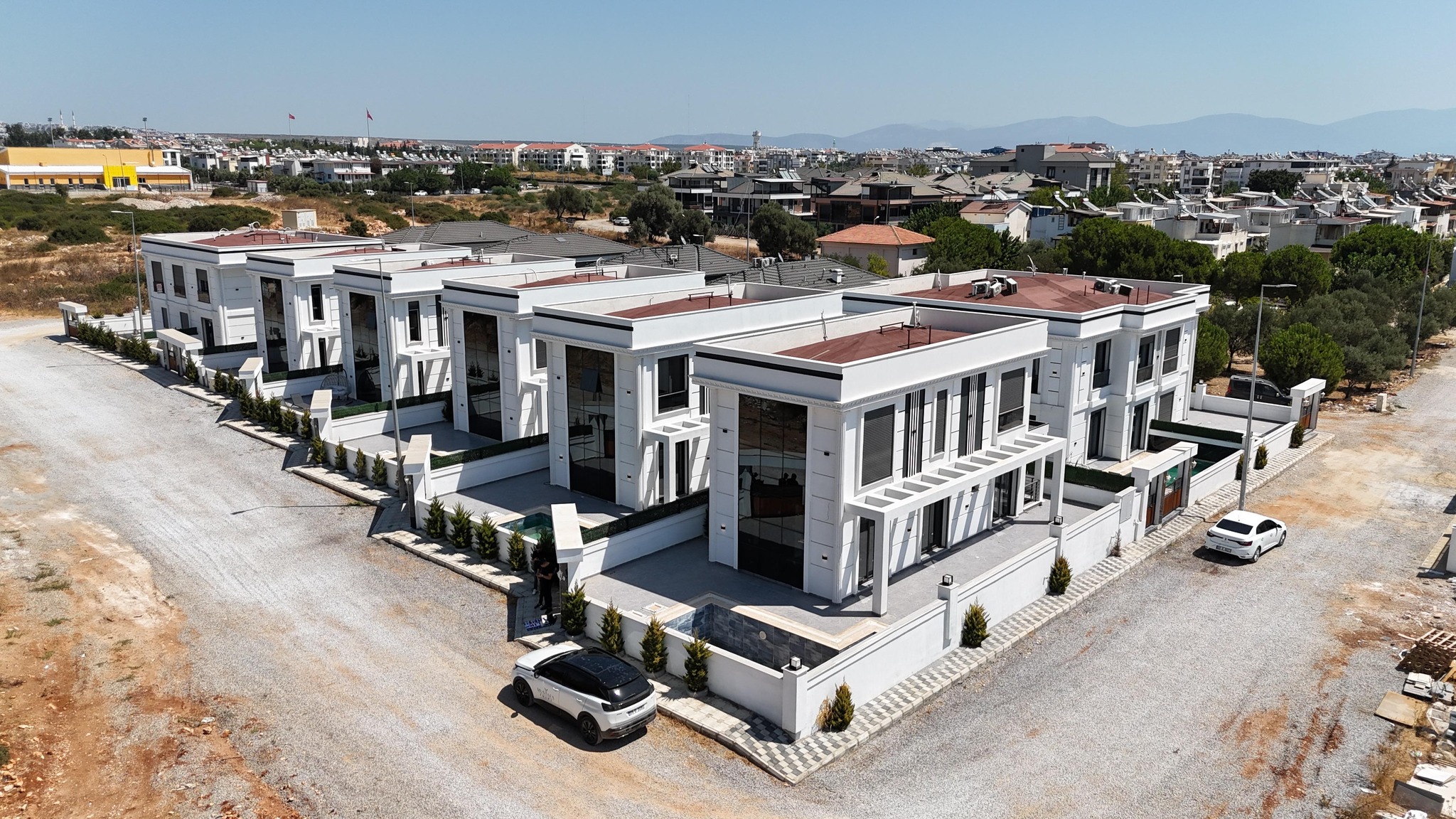 Didim Çamlık Mah Satılık 3+1 Lüks Villa