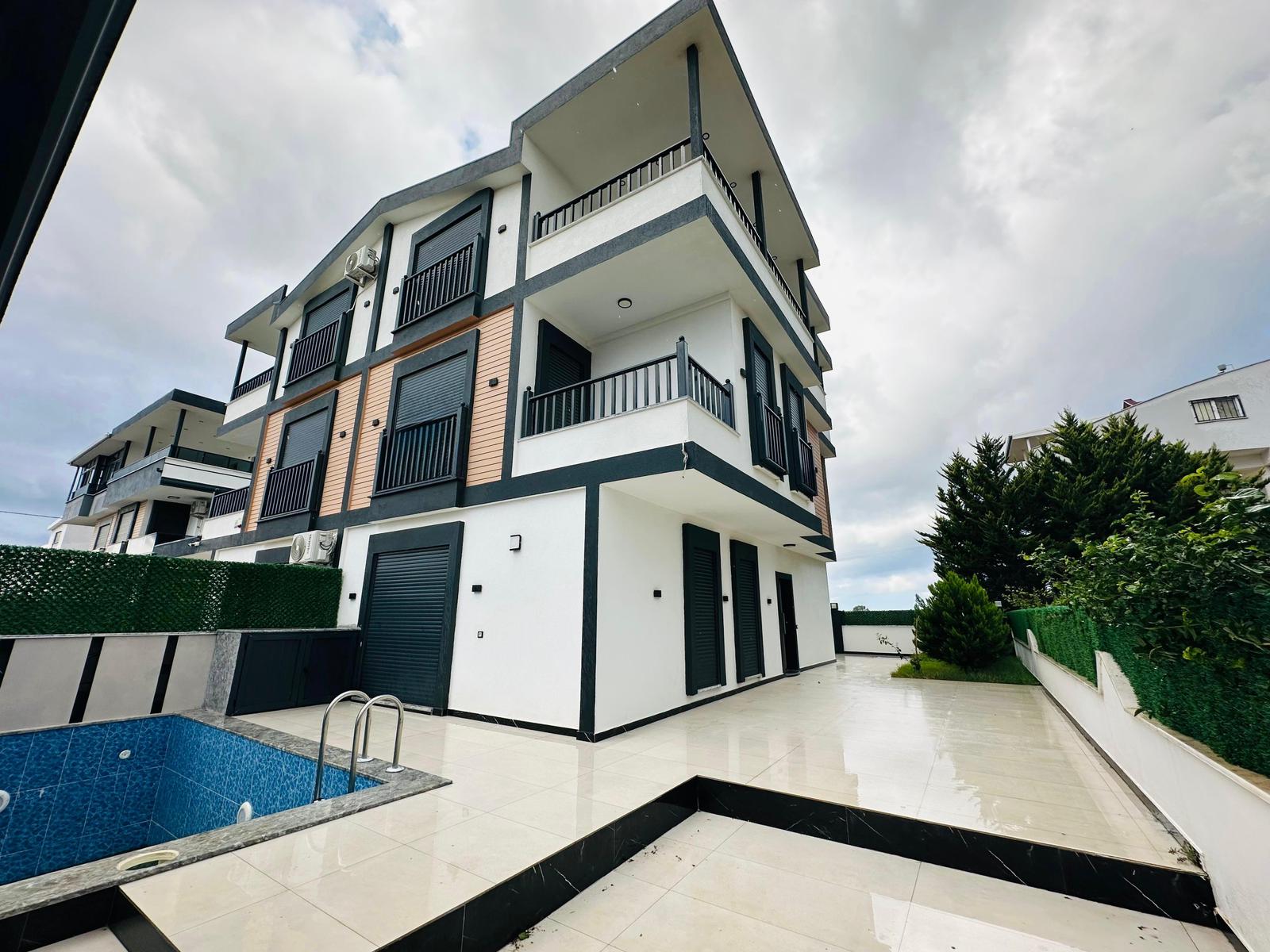 Didim Efeler Mah Satılık 4+1 Ultra Lüks Müstakil Villa